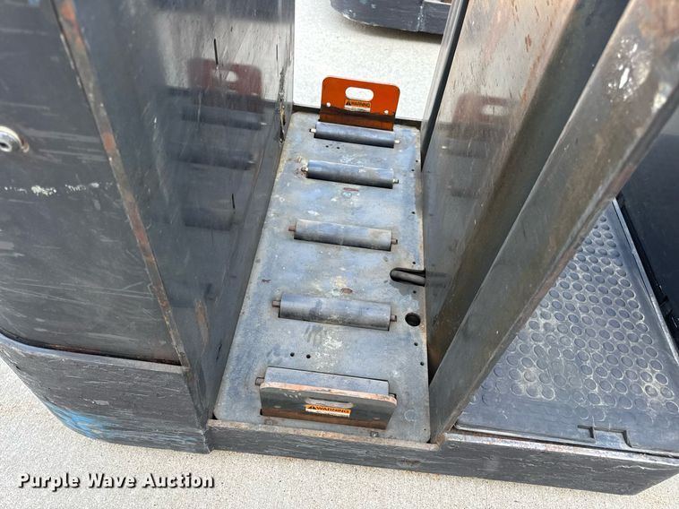 image for item EN4573 UniCarriers SPXT2W3G80BV pallet jack