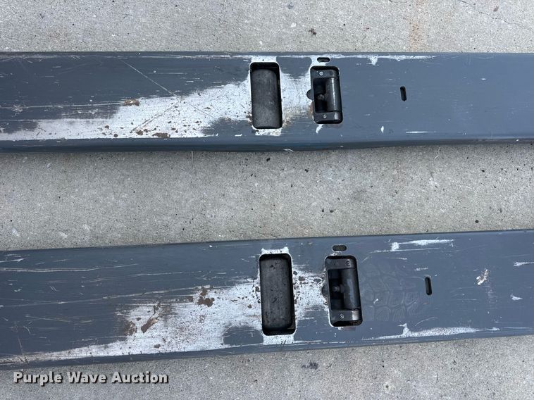 image for item EN4574 UniCarriers SPXT2W3G80BV pallet jack