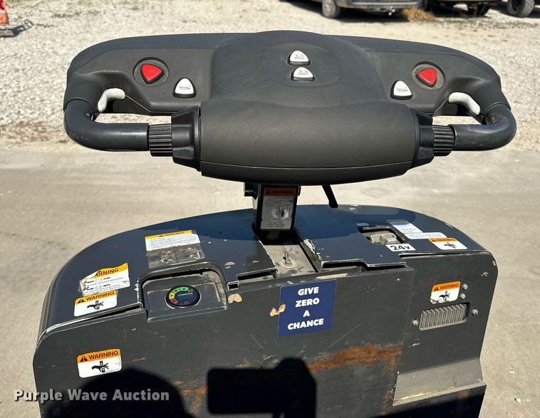 image for item EN4574 UniCarriers SPXT2W3G80BV pallet jack