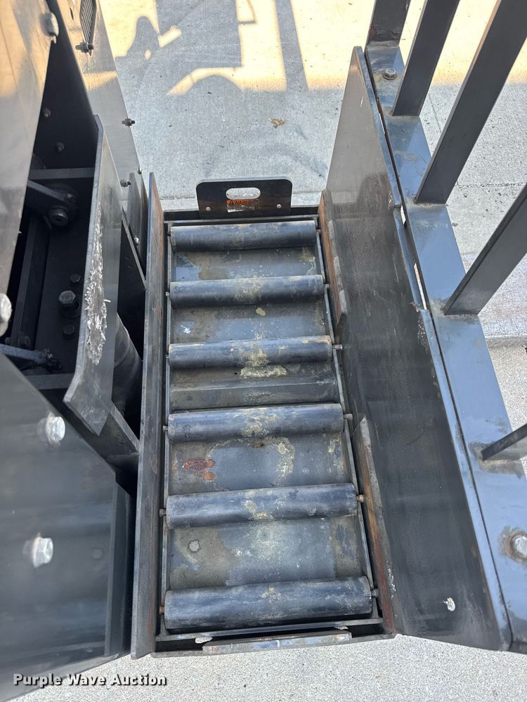 image for item EN4575 UniCarriers RPCT2W2G60BV pallet jack