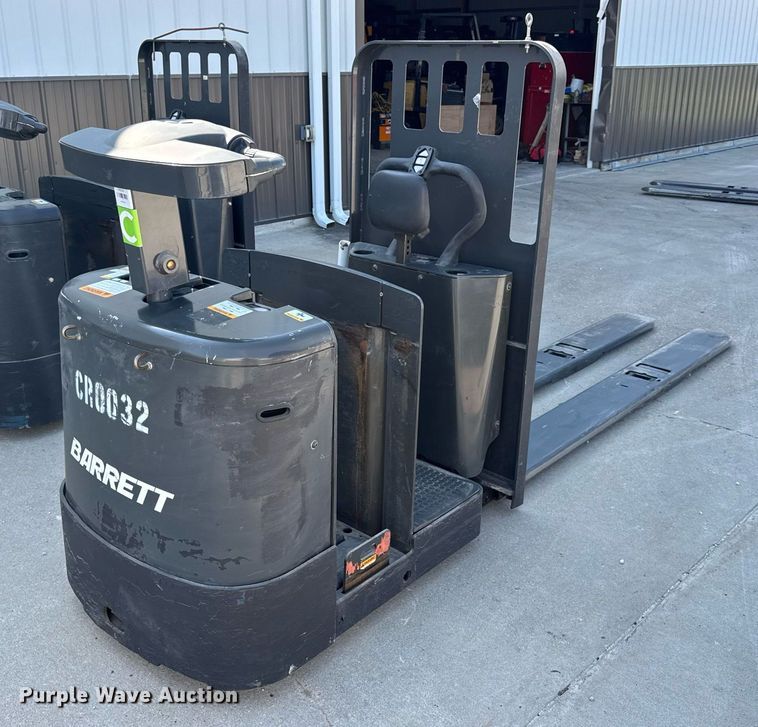 image for item EN4576 UniCarriers SPXT2W3G80BV pallet jack