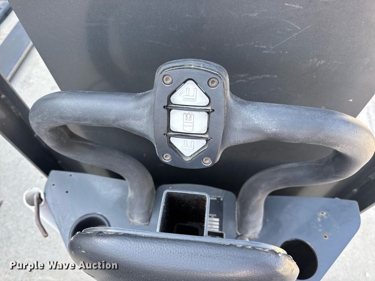 image for item EN4576 UniCarriers SPXT2W3G80BV pallet jack