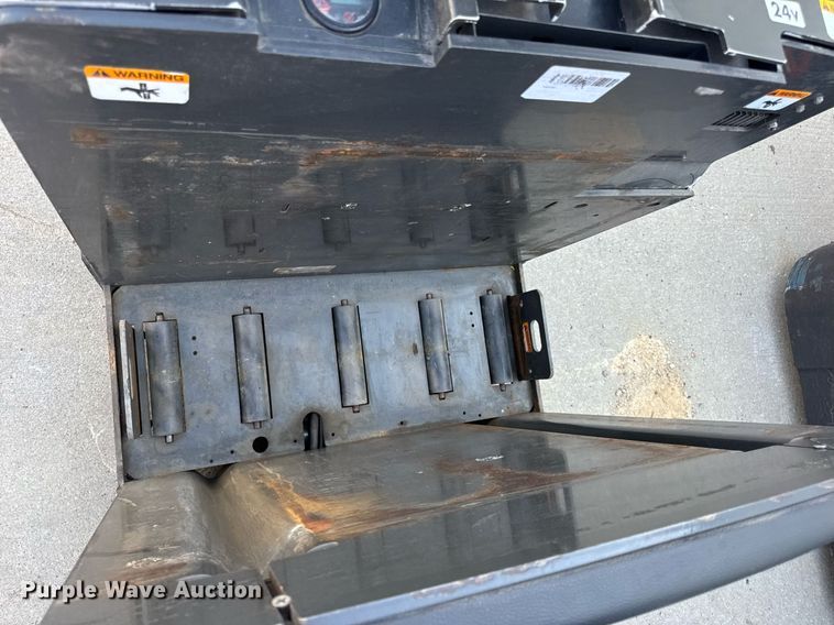 image for item EN4576 UniCarriers SPXT2W3G80BV pallet jack