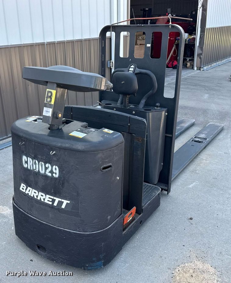 image for item EN4577 UniCarriers SPXT2W3G80BV pallet jack