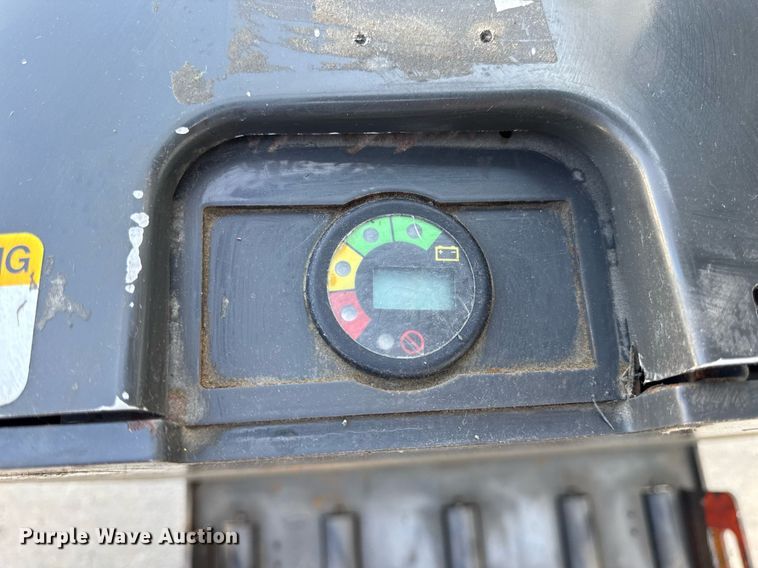 image for item EN4577 UniCarriers SPXT2W3G80BV pallet jack