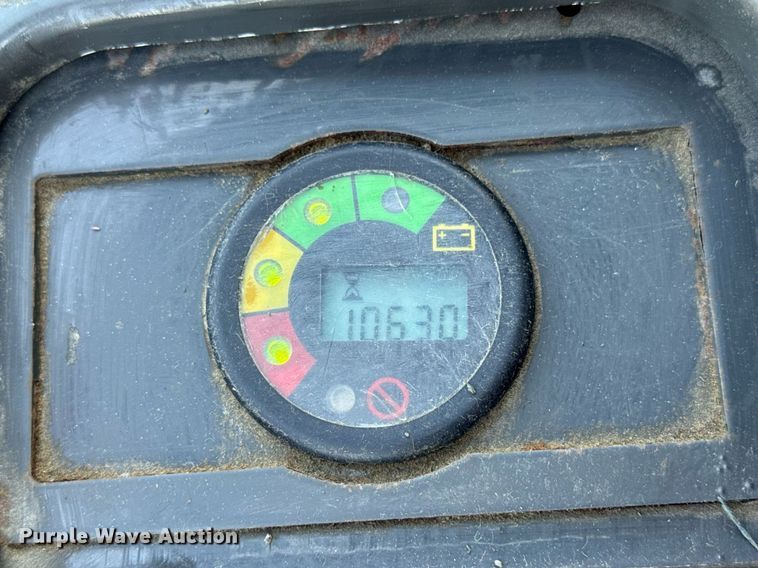 image for item EN4577 UniCarriers SPXT2W3G80BV pallet jack