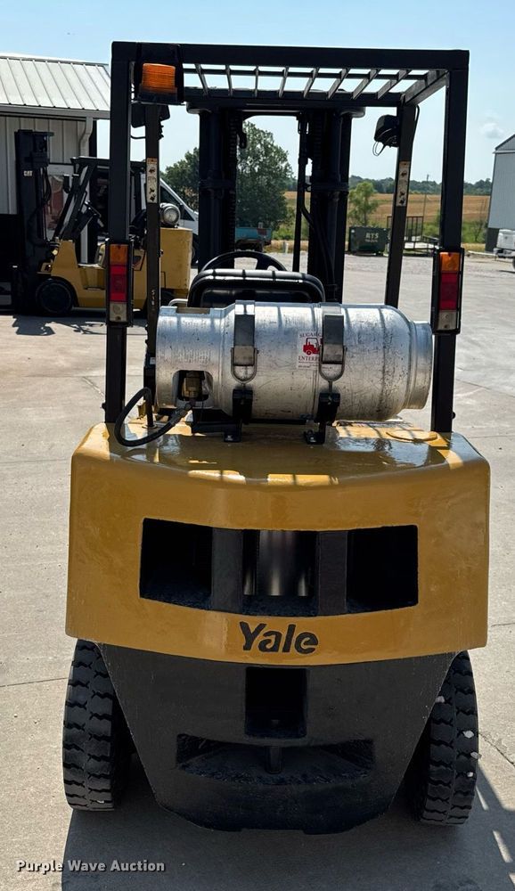 image for item EN4578 2022 Yale GLP050RGNUAE086 forklift