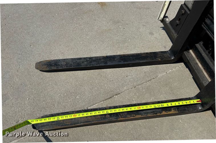 image for item EN4578 2022 Yale GLP050RGNUAE086 forklift