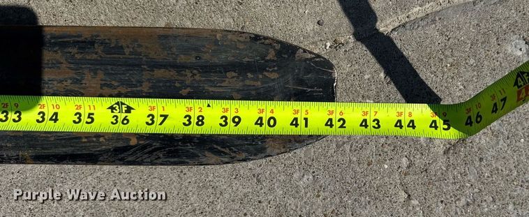 image for item EN4578 2022 Yale GLP050RGNUAE086 forklift