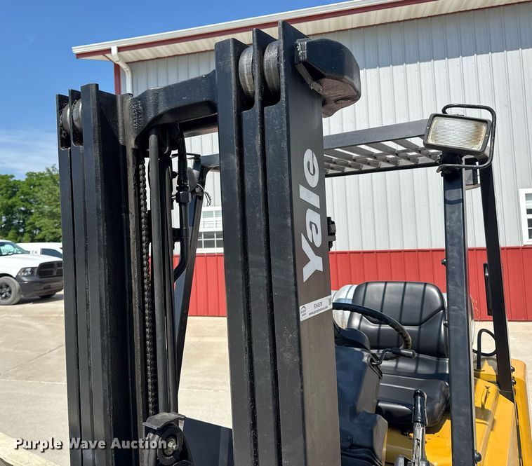 image for item EN4578 2022 Yale GLP050RGNUAE086 forklift