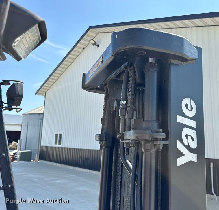 image for item EN4578 2022 Yale GLP050RGNUAE086 forklift