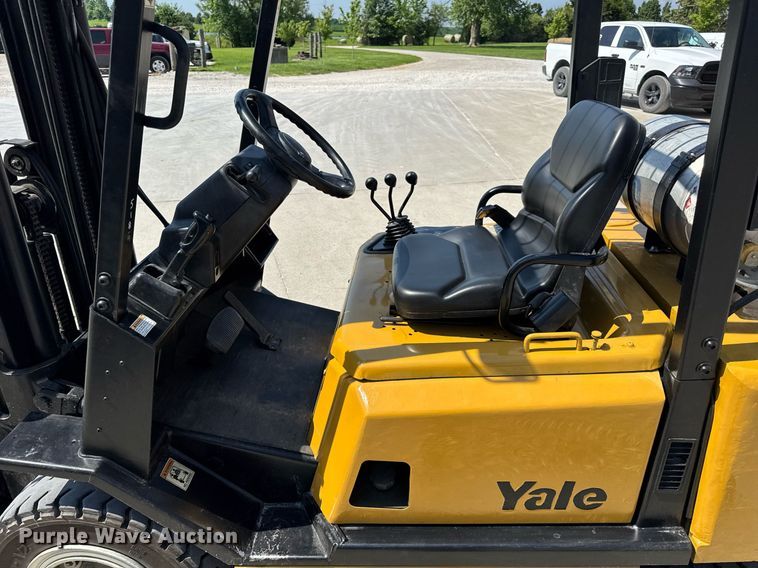 image for item EN4578 2022 Yale GLP050RGNUAE086 forklift