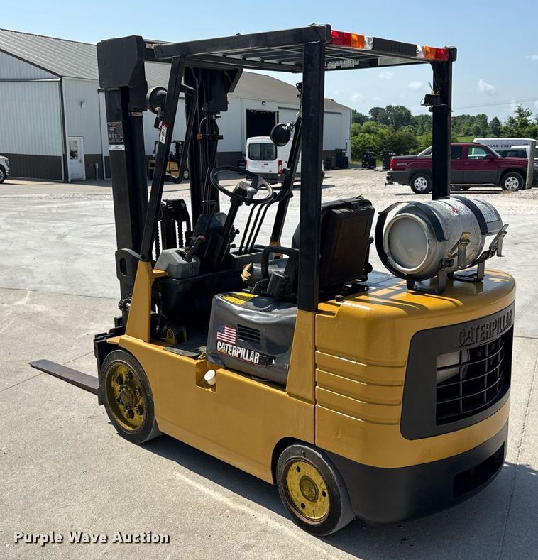 image for item EN4579 Caterpillar GC25 forklift