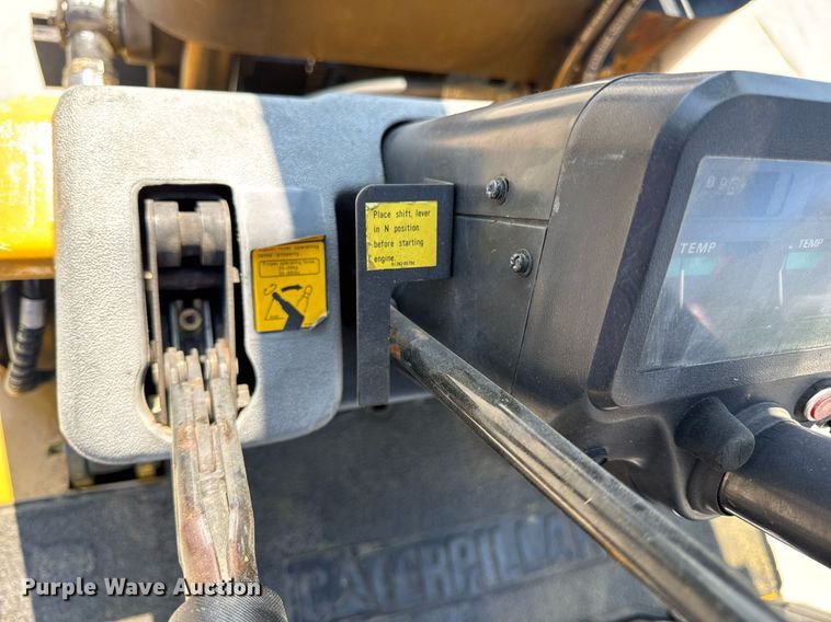 image for item EN4579 Caterpillar GC25 forklift