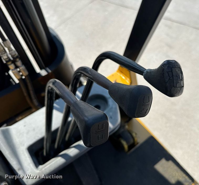 image for item EN4579 Caterpillar GC25 forklift