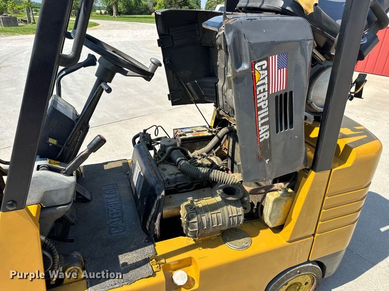 image for item EN4579 Caterpillar GC25 forklift