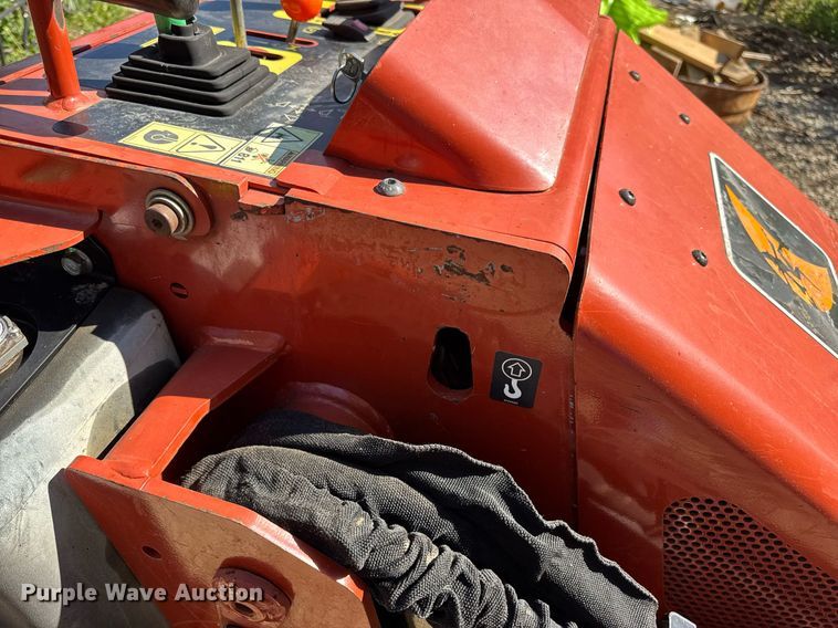 image for item EN4583 2018 Ditch Witch SK800 compact utility loader