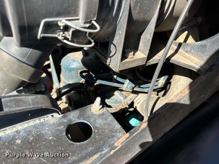 image for item EN4583 2018 Ditch Witch SK800 compact utility loader