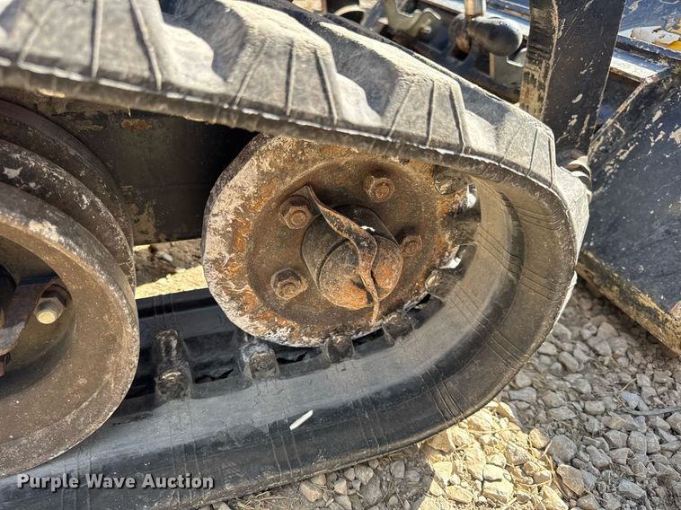 image for item EN4583 2018 Ditch Witch SK800 compact utility loader