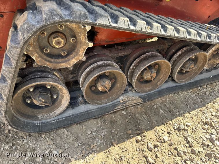 image for item EN4583 2018 Ditch Witch SK800 compact utility loader