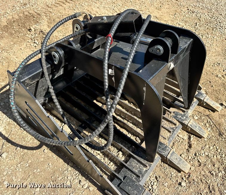 image for item EN4584 Titan Compact utility loader rock grapple bucket