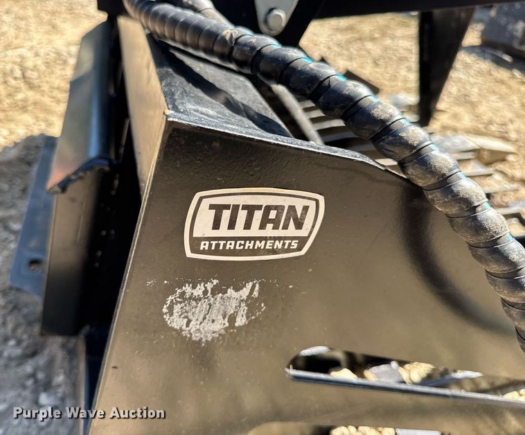 image for item EN4584 Titan Compact utility loader rock grapple bucket