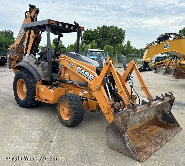 image for item EN4591 2012 Case 580 Super N backhoe