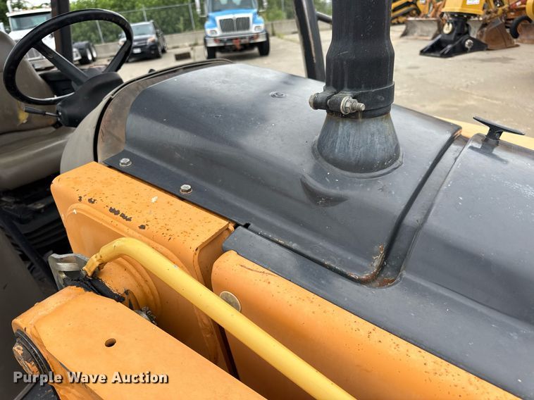 image for item EN4591 2012 Case 580 Super N backhoe