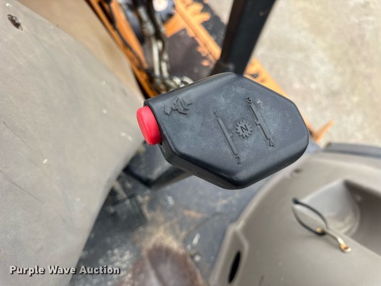 image for item EN4591 2012 Case 580 Super N backhoe