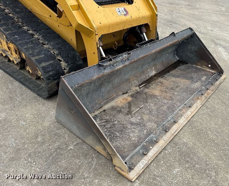 image for item EN4592 2021 Caterpillar 299D3 tracked skid steer loader
