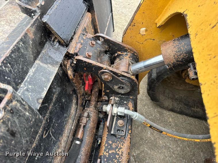 image for item EN4592 2021 Caterpillar 299D3 tracked skid steer loader