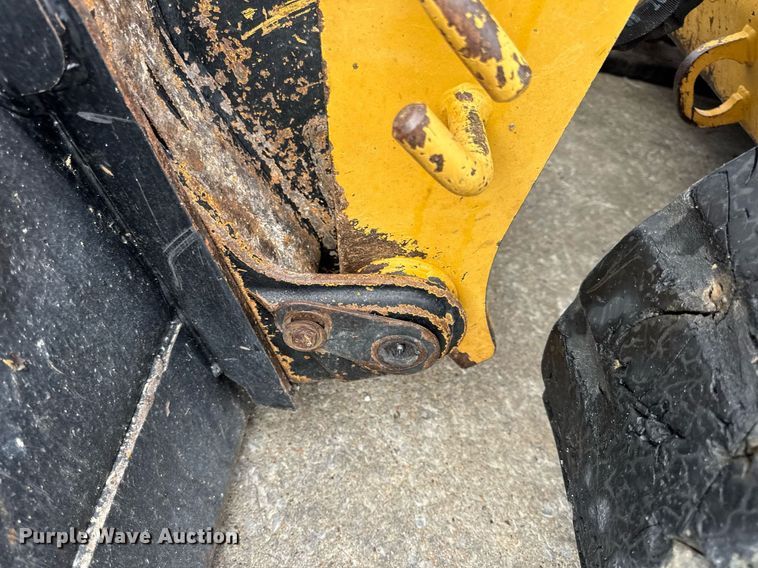 image for item EN4592 2021 Caterpillar 299D3 tracked skid steer loader