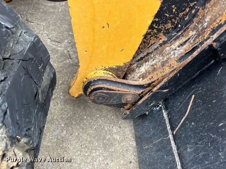 image for item EN4592 2021 Caterpillar 299D3 tracked skid steer loader