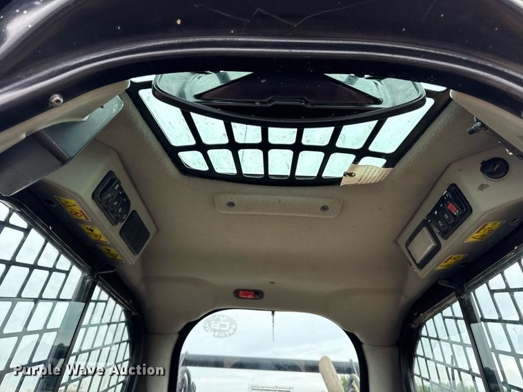 image for item EN4592 2021 Caterpillar 299D3 tracked skid steer loader