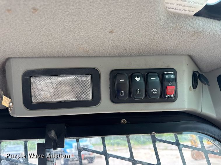 image for item EN4592 2021 Caterpillar 299D3 tracked skid steer loader