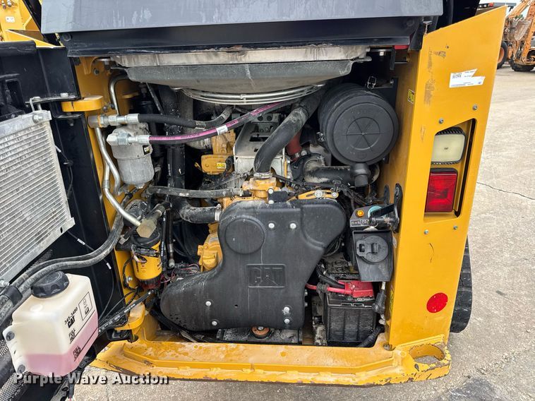 image for item EN4592 2021 Caterpillar 299D3 tracked skid steer loader