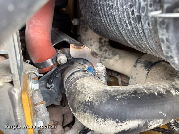 image for item EN4592 2021 Caterpillar 299D3 tracked skid steer loader