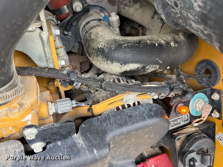 image for item EN4592 2021 Caterpillar 299D3 tracked skid steer loader