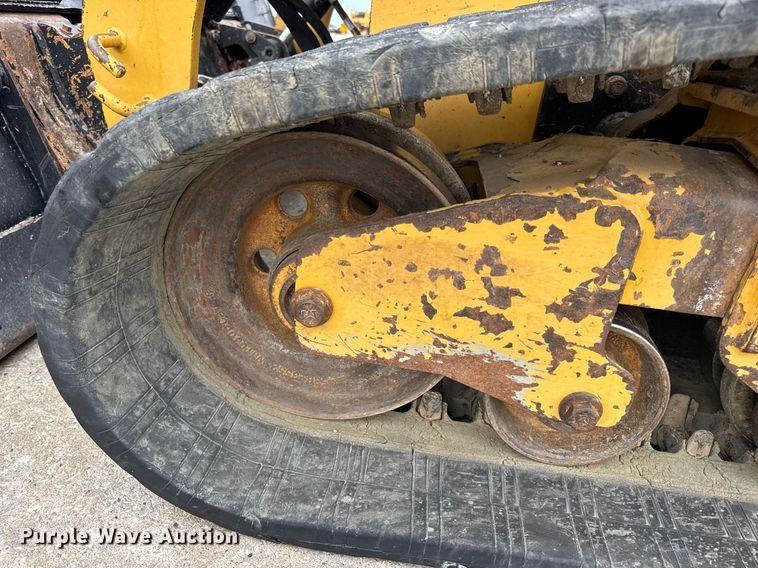 image for item EN4592 2021 Caterpillar 299D3 tracked skid steer loader