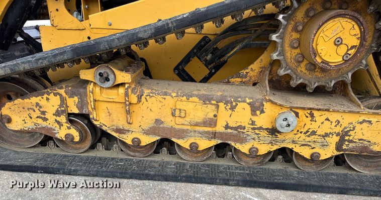 image for item EN4592 2021 Caterpillar 299D3 tracked skid steer loader