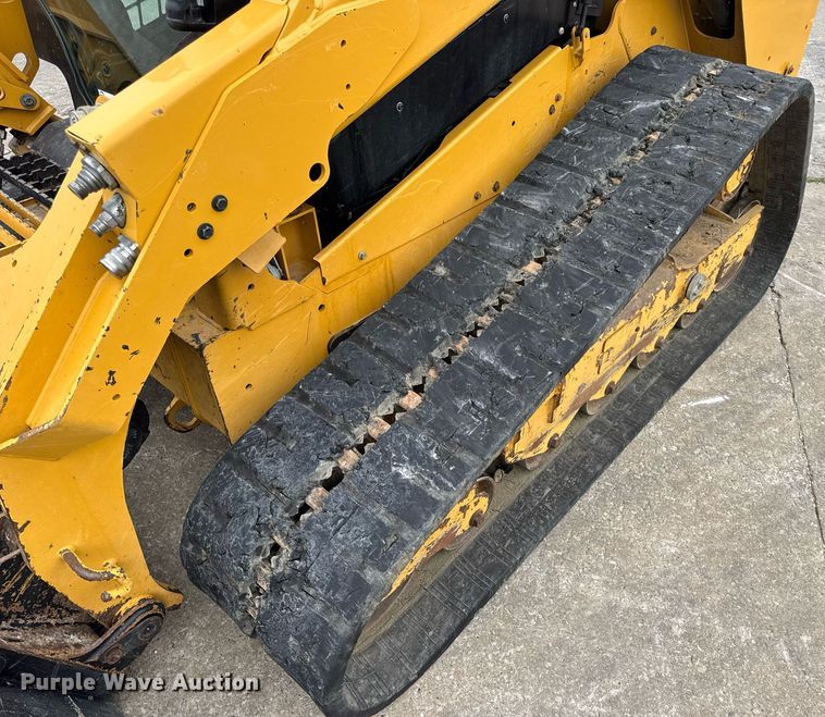 image for item EN4592 2021 Caterpillar 299D3 tracked skid steer loader