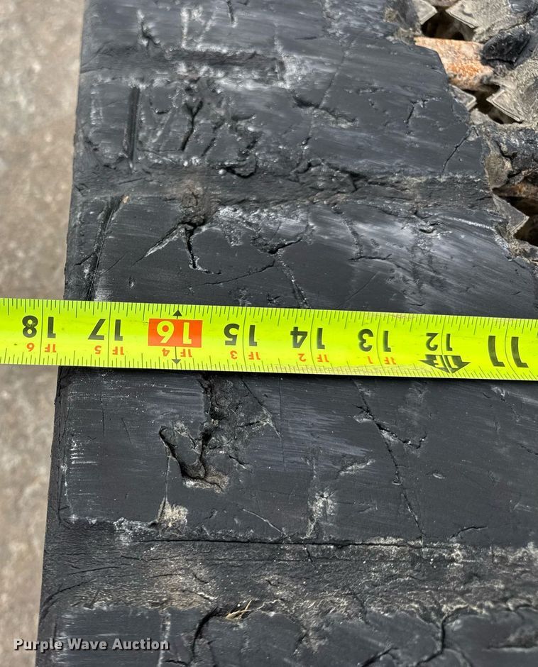 image for item EN4592 2021 Caterpillar 299D3 tracked skid steer loader