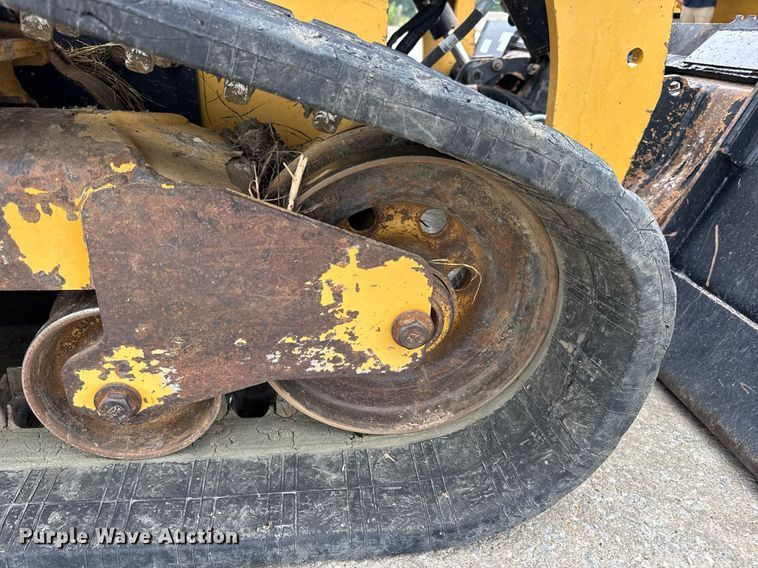 image for item EN4592 2021 Caterpillar 299D3 tracked skid steer loader
