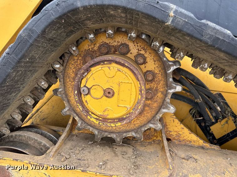 image for item EN4592 2021 Caterpillar 299D3 tracked skid steer loader