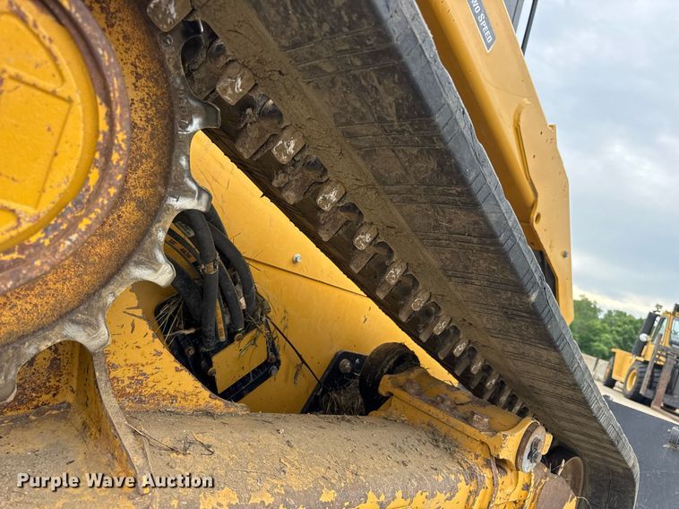 image for item EN4592 2021 Caterpillar 299D3 tracked skid steer loader