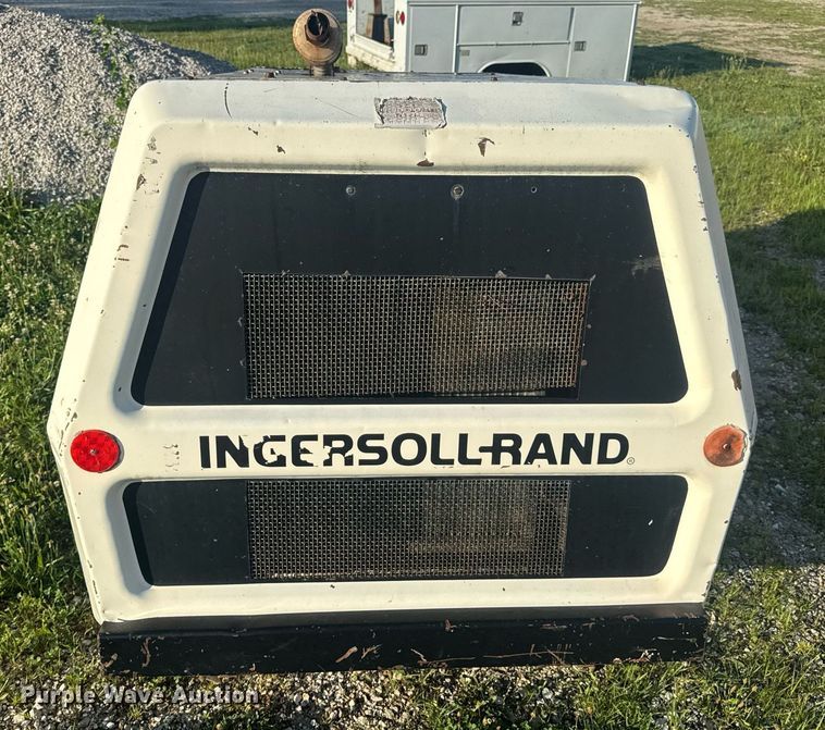 image for item EN4607 Ingersoll-Rand P-100-W-W air compressor