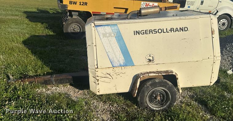image for item EN4607 Ingersoll-Rand P-100-W-W air compressor