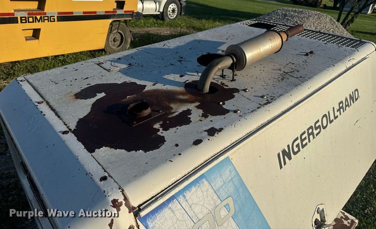 image for item EN4607 Ingersoll-Rand P-100-W-W air compressor