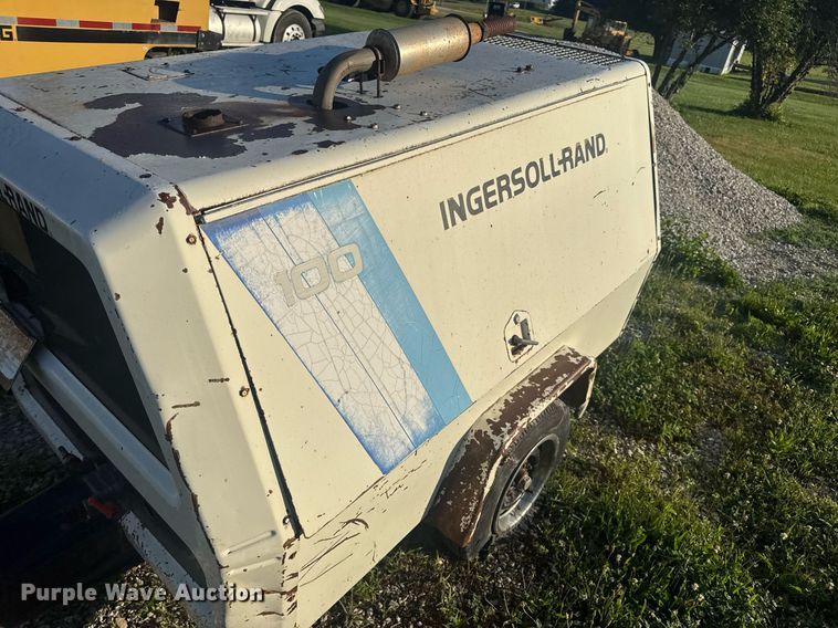 image for item EN4607 Ingersoll-Rand P-100-W-W air compressor