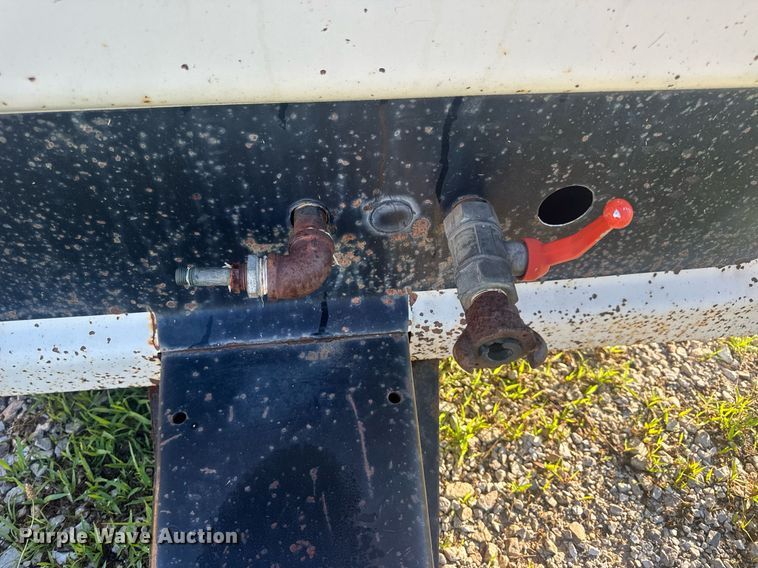 image for item EN4607 Ingersoll-Rand P-100-W-W air compressor